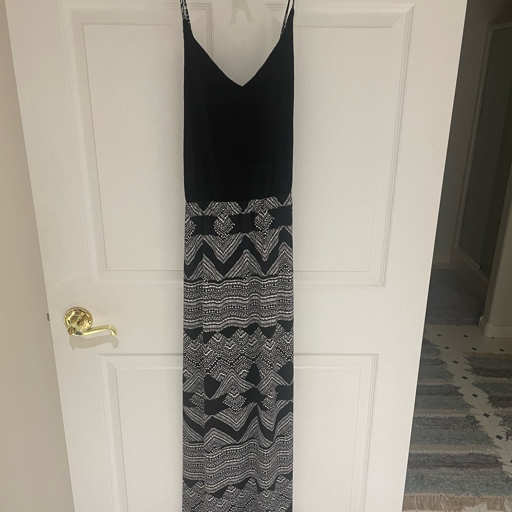 Black Maxi